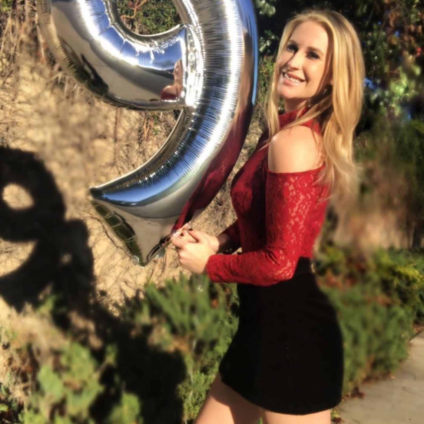Episode 30- Julie is over 9 years sober