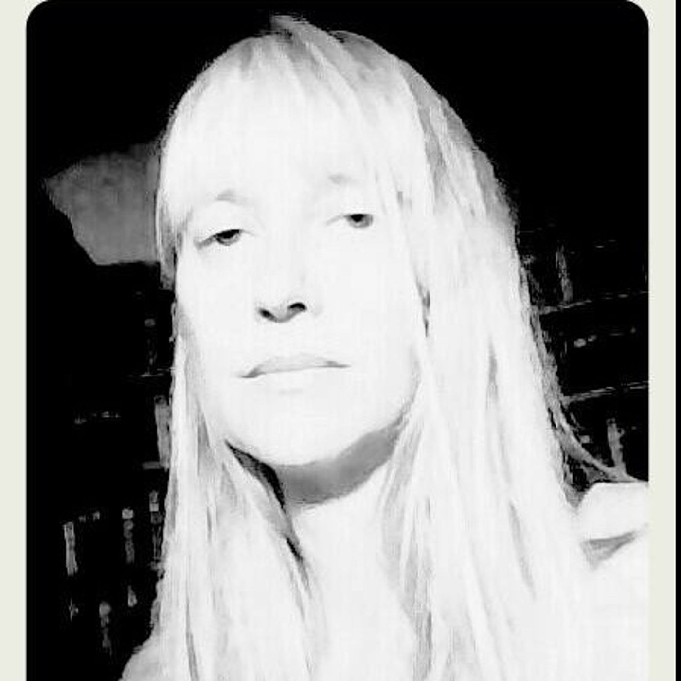 SARA' VERO CHE ENRICA SCRIVE POESIE?