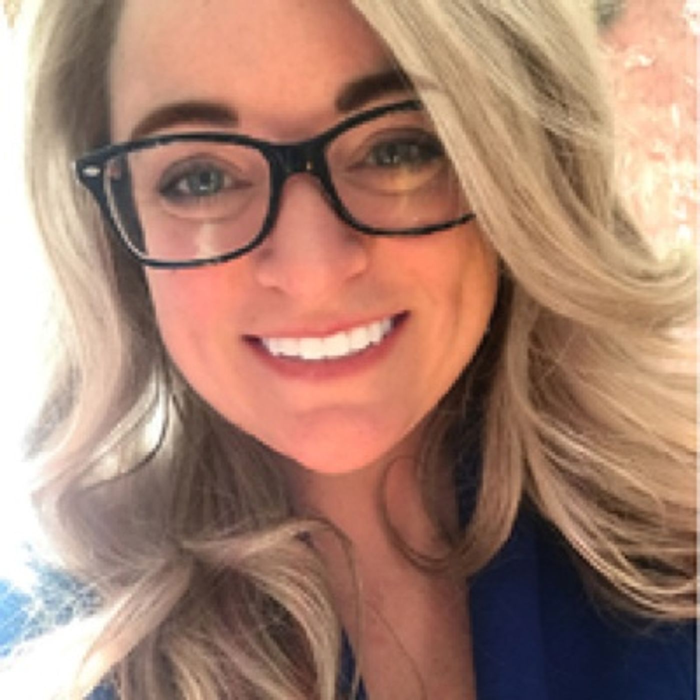 Mike Saunders Interviews Miranda VonFricken Life & Career Coach