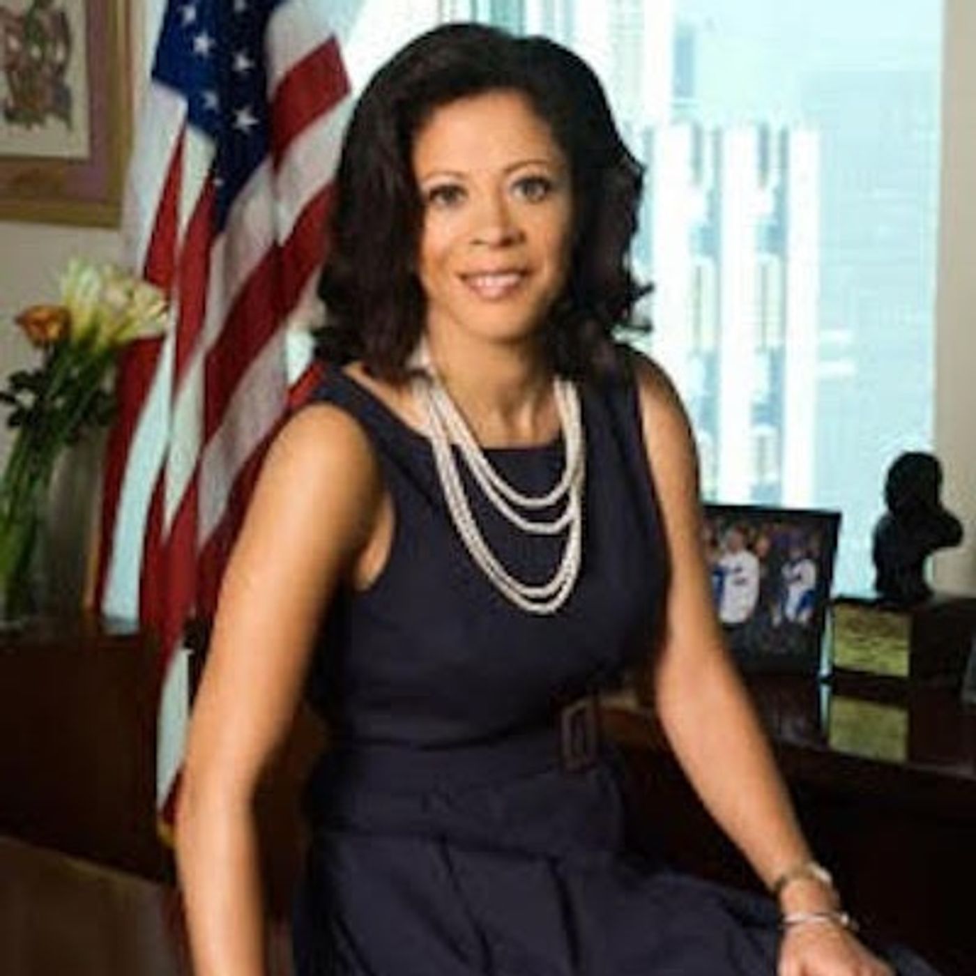 Michelle Paige - Leading Your Family in a High Profile Position