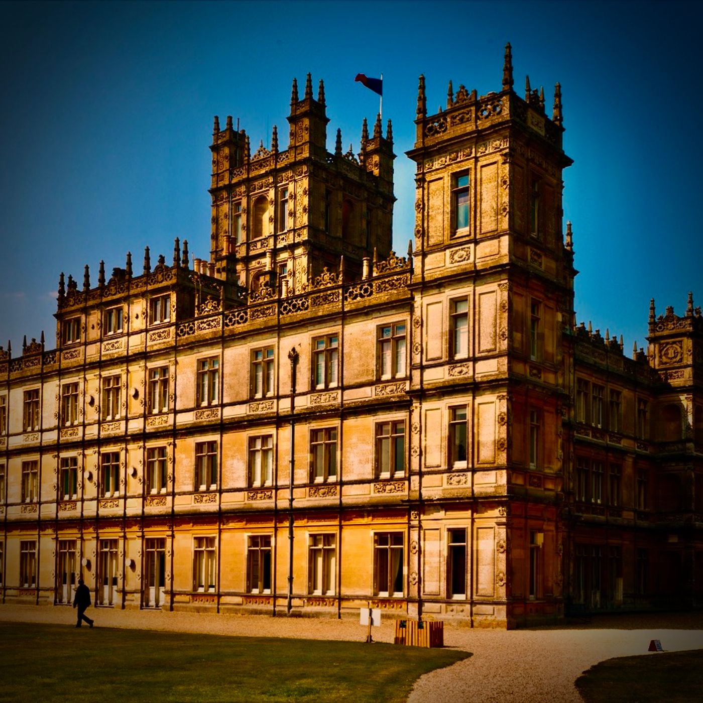 102. Downton Abbey