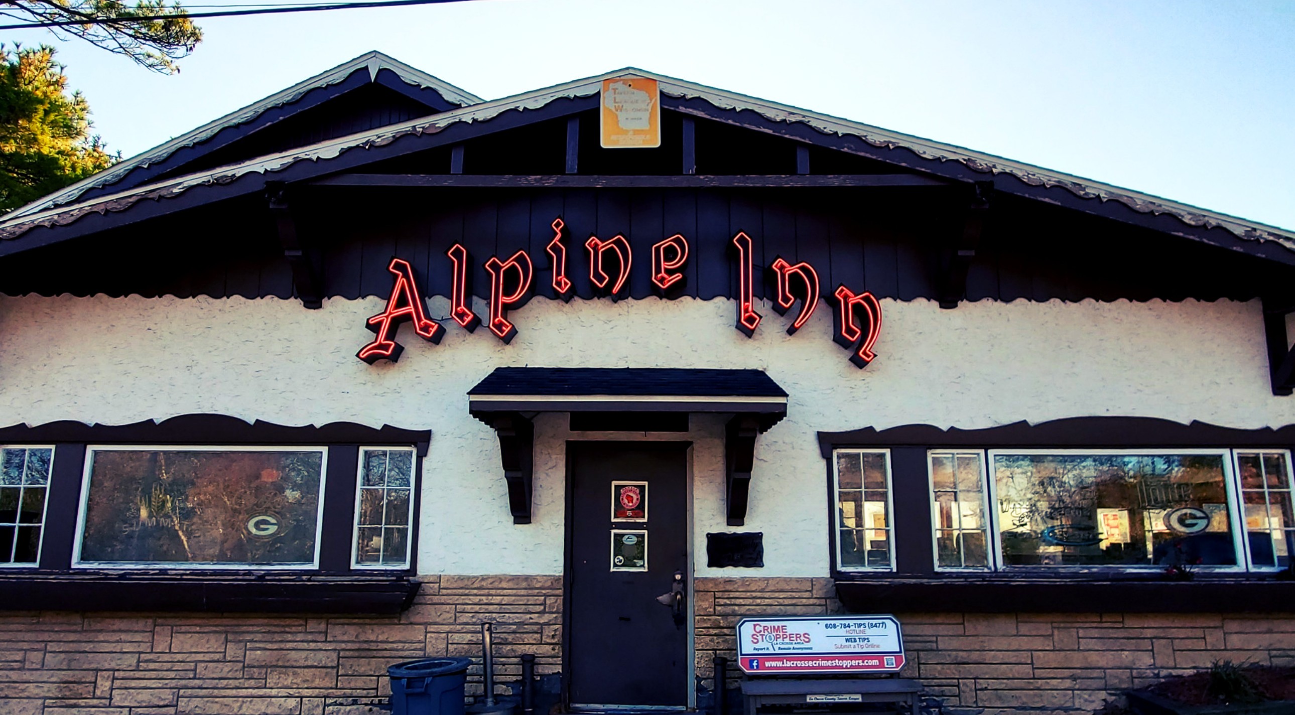 E.317: Tony Douglass | Alpine Inn | La Crosse Local