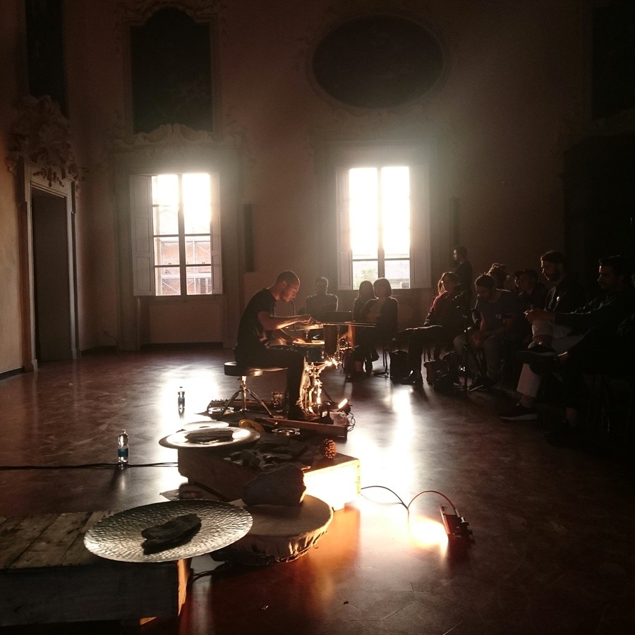 MU05 | Riccardo La Foresta live