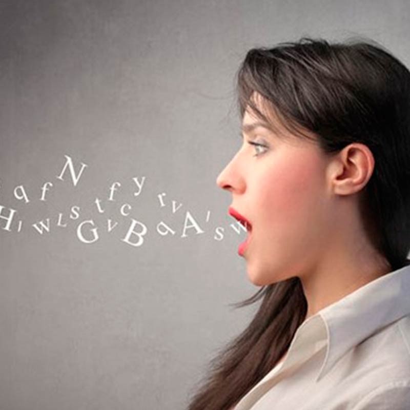 ¿Por qué el timbre de voz es diferente en cada persona?