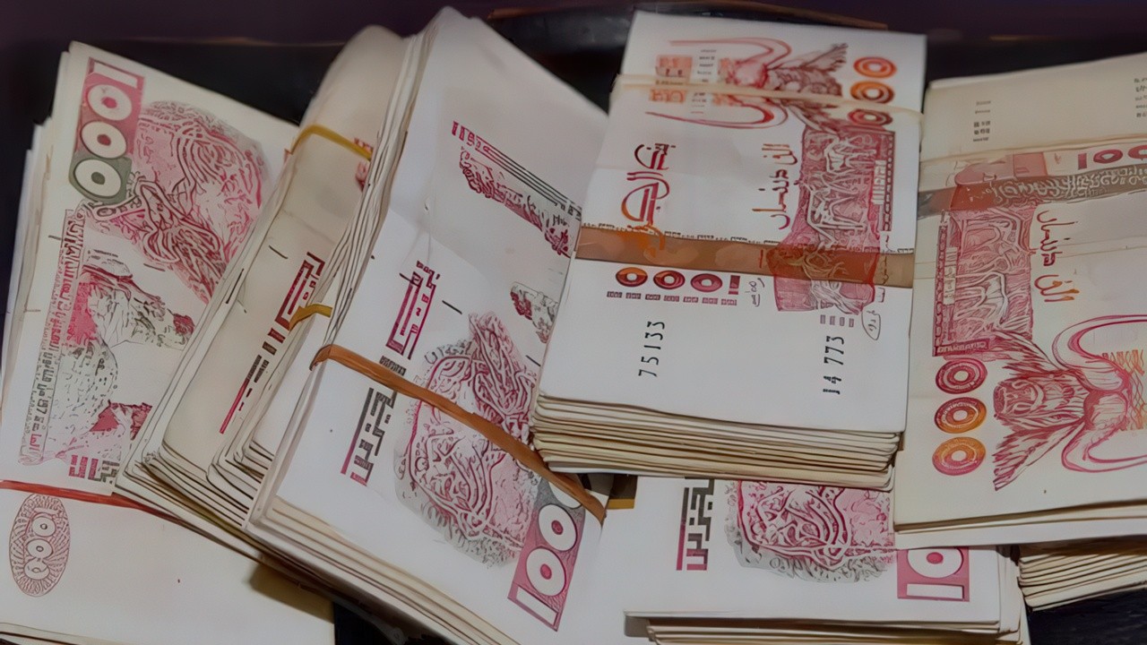 Les Secrets du Dinar : Dans les Coulisses du Modèle AMPM | Article