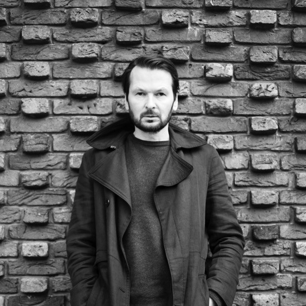 Crow XIV – Robert Lippok