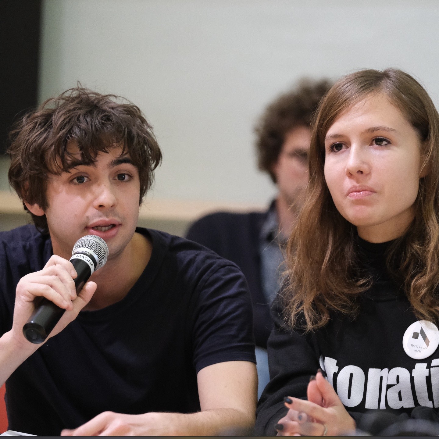 Radioimmaginaria – La ragazza delle onde