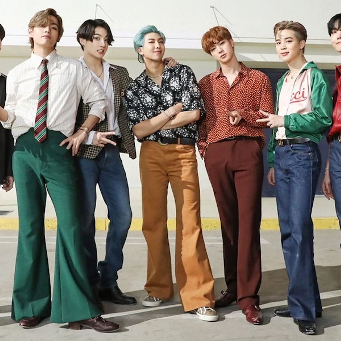 BTS’s “Dynamite” Becomes The First K-Pop Boy Group MV To Surpass 2.1 Billion Views | Soompi episode artwork