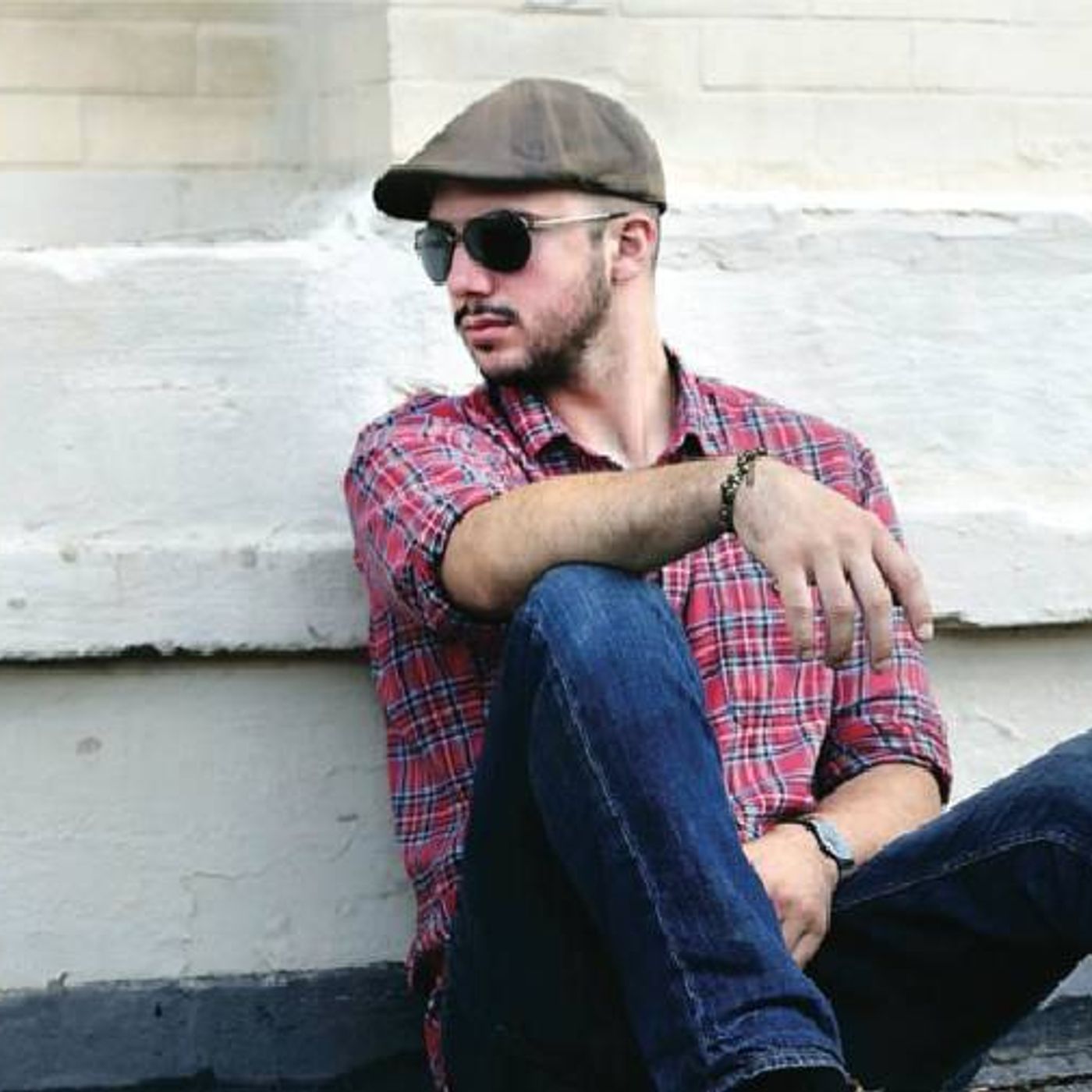 Coffee Chat: Singer Alex Guthrie, Children's Day Event, Kiwis Medals episode artwork