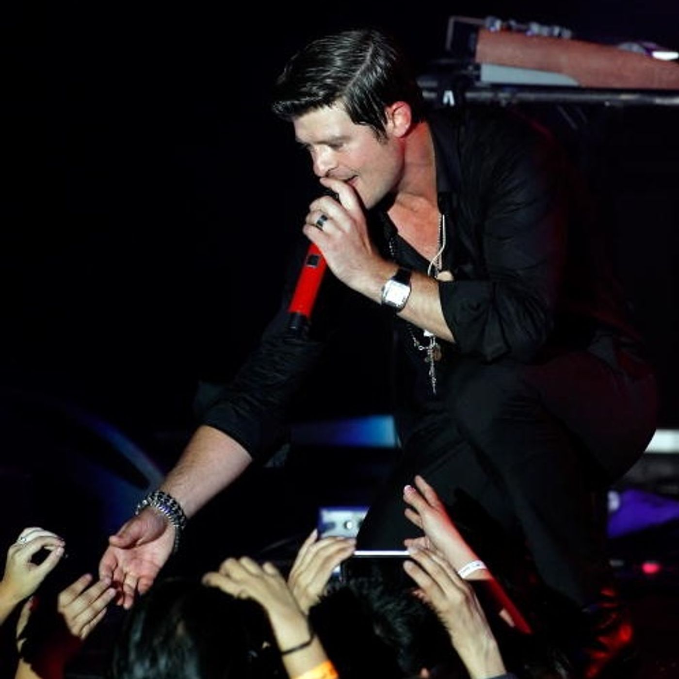 Maxwell\'s Artist Interviews