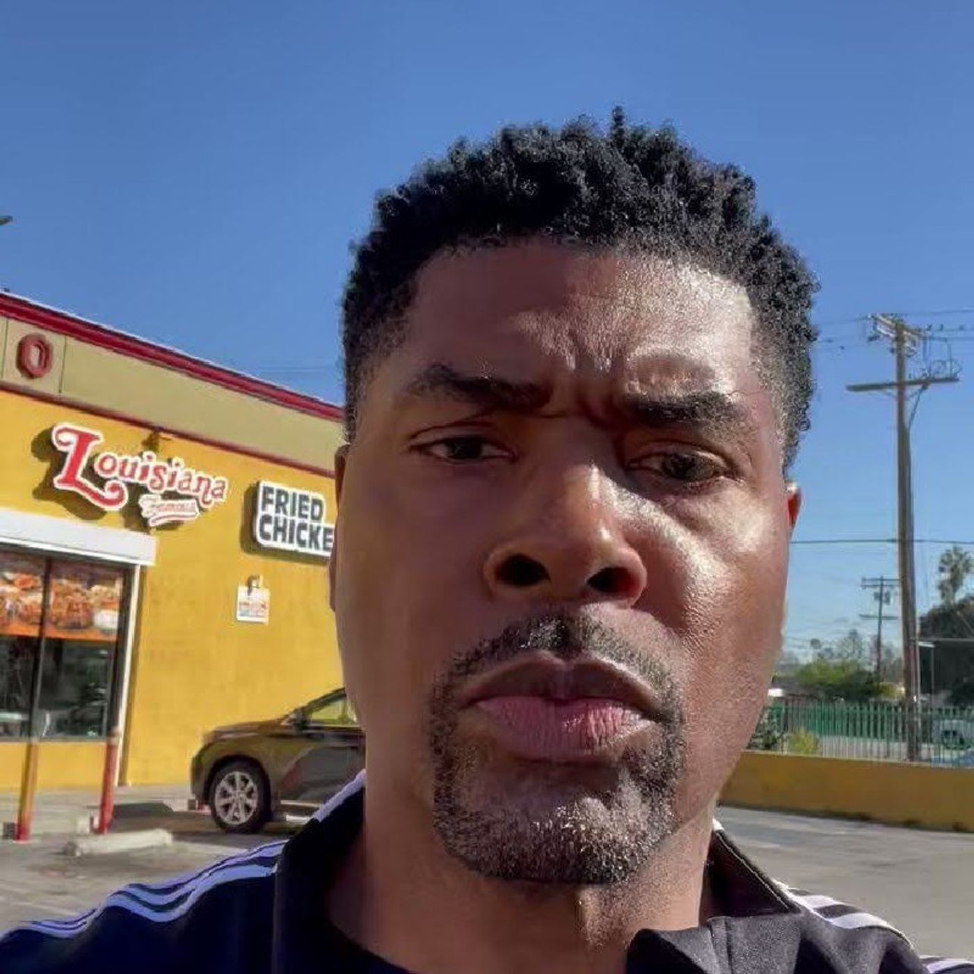 Tariq Nasheed Sl*pped Taharka Bey On The Streets Of LA🤣 episode artwork