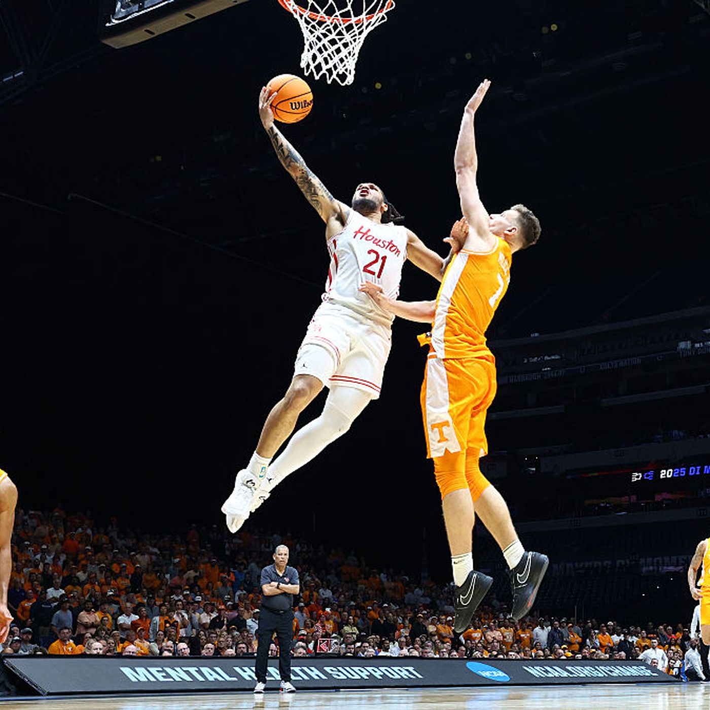 Emanuel Sharp of the Houston Cougars Joins The Show Before NCAA Final Four