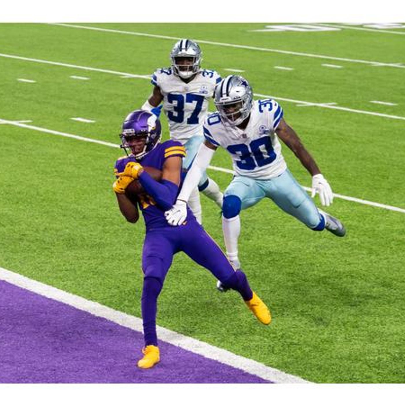Purple People Eaters: Vikings vs. Panthers Preview! What Went Wrong vs Dallas? episode artwork