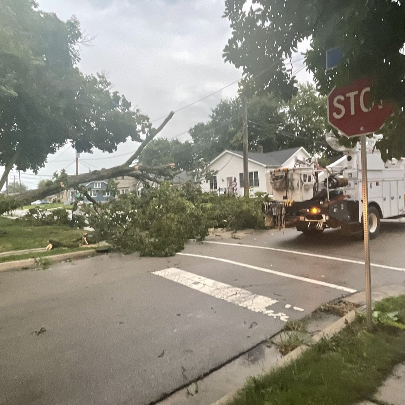 Storms wallop the Illinois Valley on Tuesday episode artwork