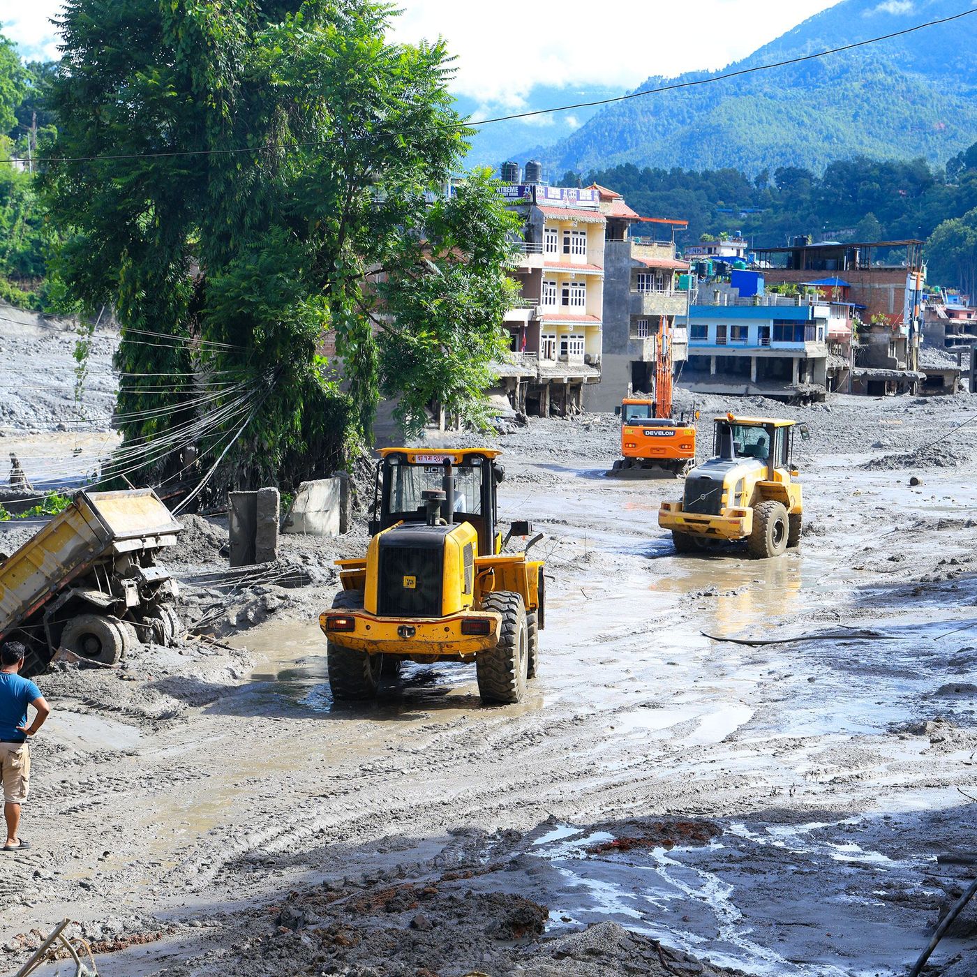 Nepal: Chuvas incessantes de monção paralisam resgates e ampliam tragédia