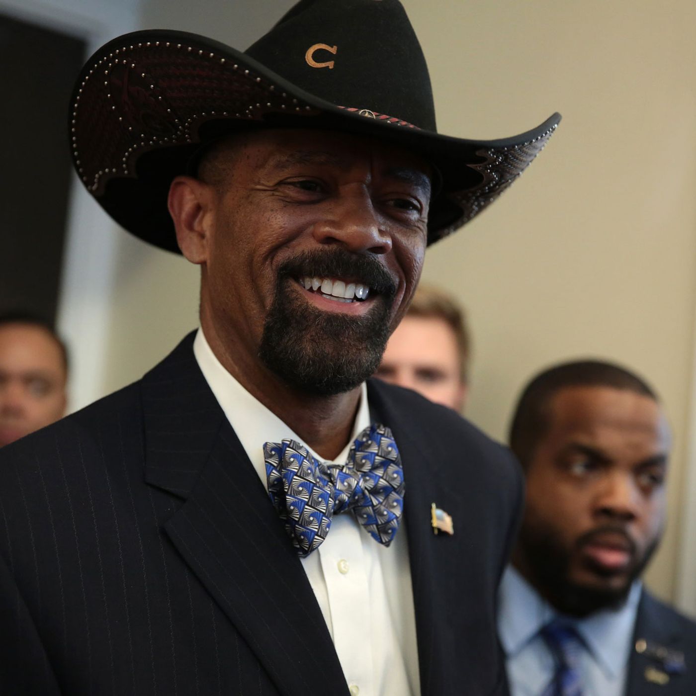 Sheriff David Clarke Interview and President Trump “Don’t Take the Bait” (ep#09-15/18)