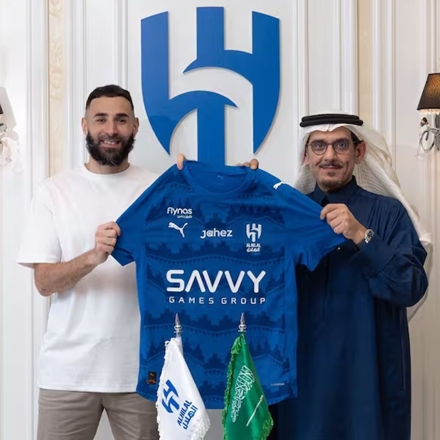 Entrevista | El CEO español del Al Hilal apunta a la ofensiva saudí por Vinicius tras el fichaje de Benzema: "Si está disponible, lo van a i episode artwork