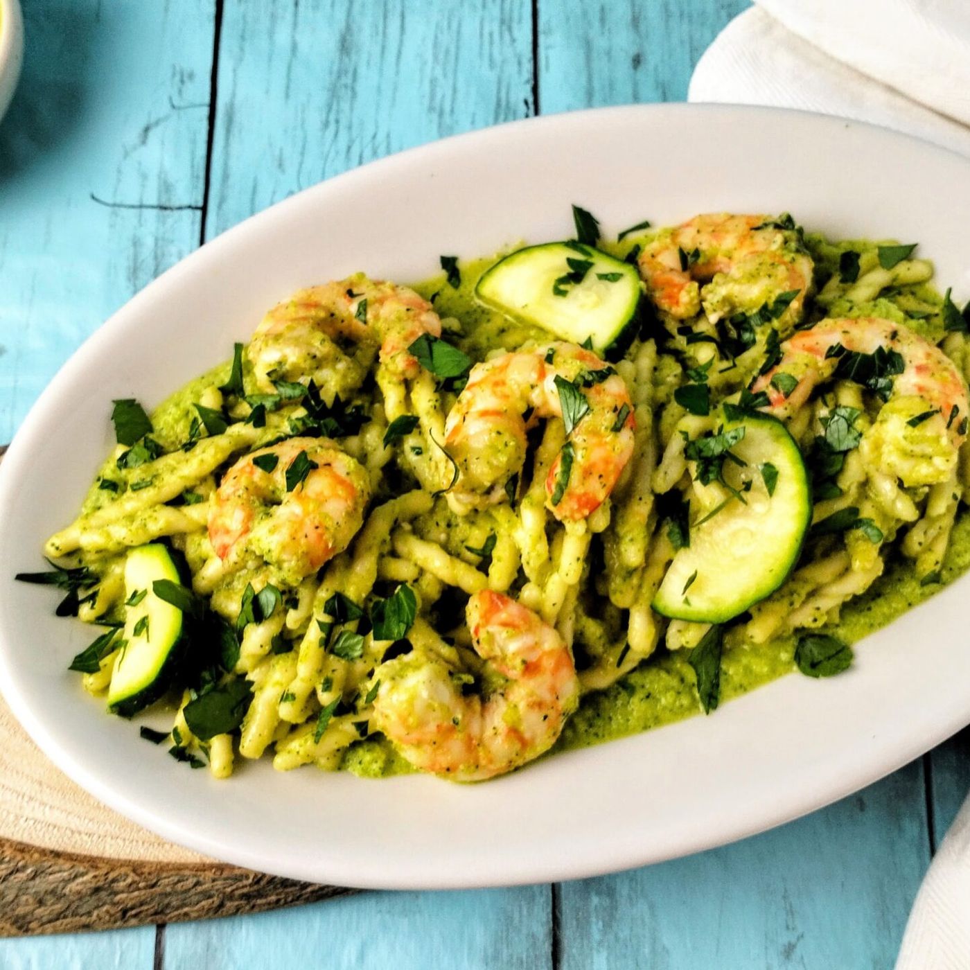 Pasta con mazzancolle e crema di zucchine: un primo mare e monti stuzzicante, perfetto per ogni occasione. episode artwork