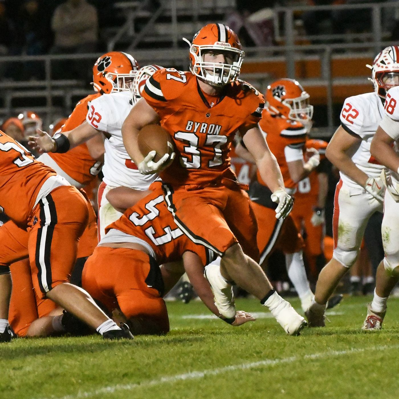 Caden Considine rushes for 3 TDs, Byron scores 63 points to roll past Oregon in Class 3A first-round game episode artwork