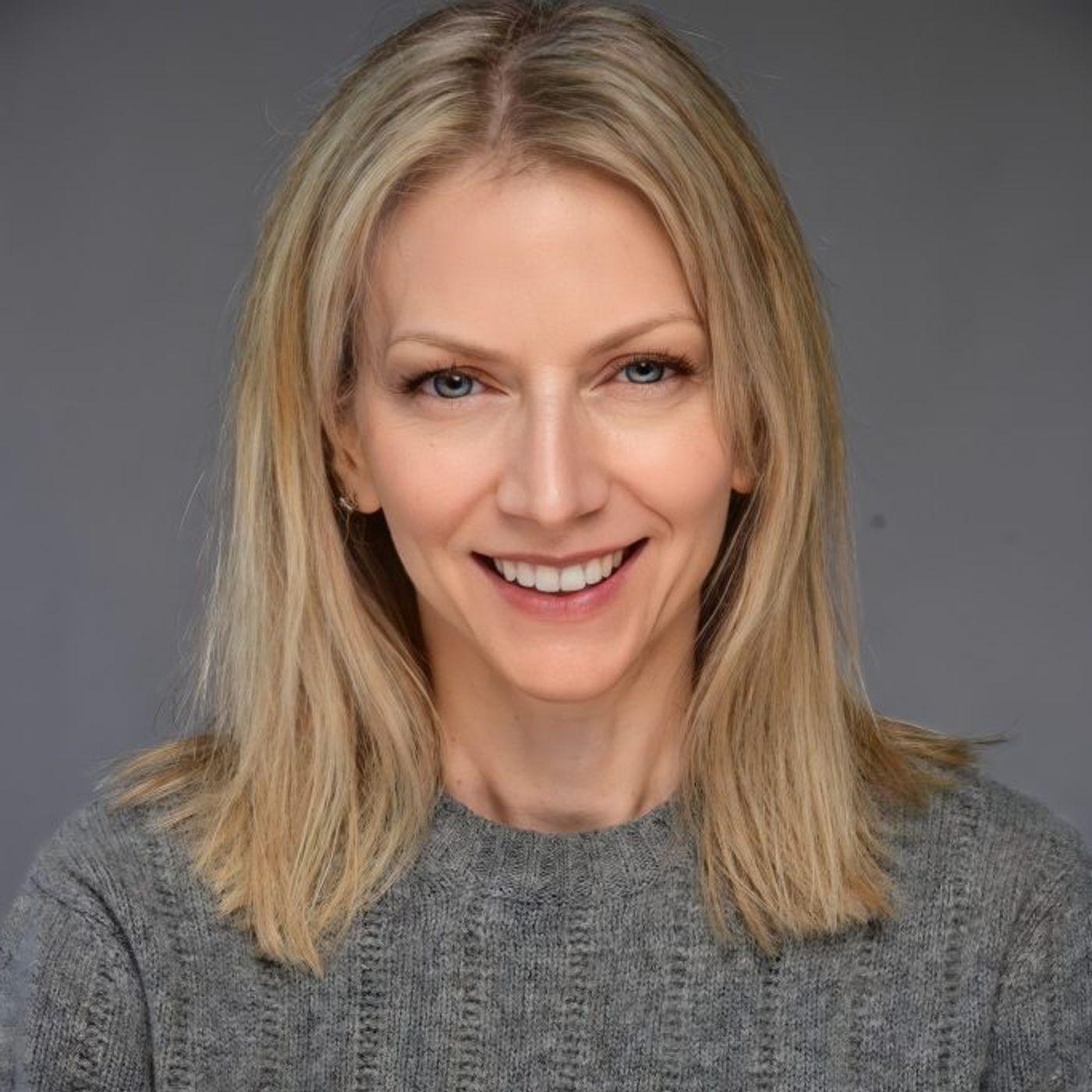 Author Monica Comas discusses her book RECIPE FOR JOY on Conversations LIVE ~ #authorinterview #bookchat episode artwork