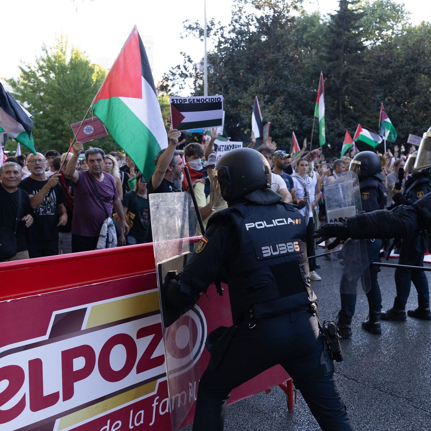 Federico a las 7: Los borroka de Sánchez identificados por la Policía