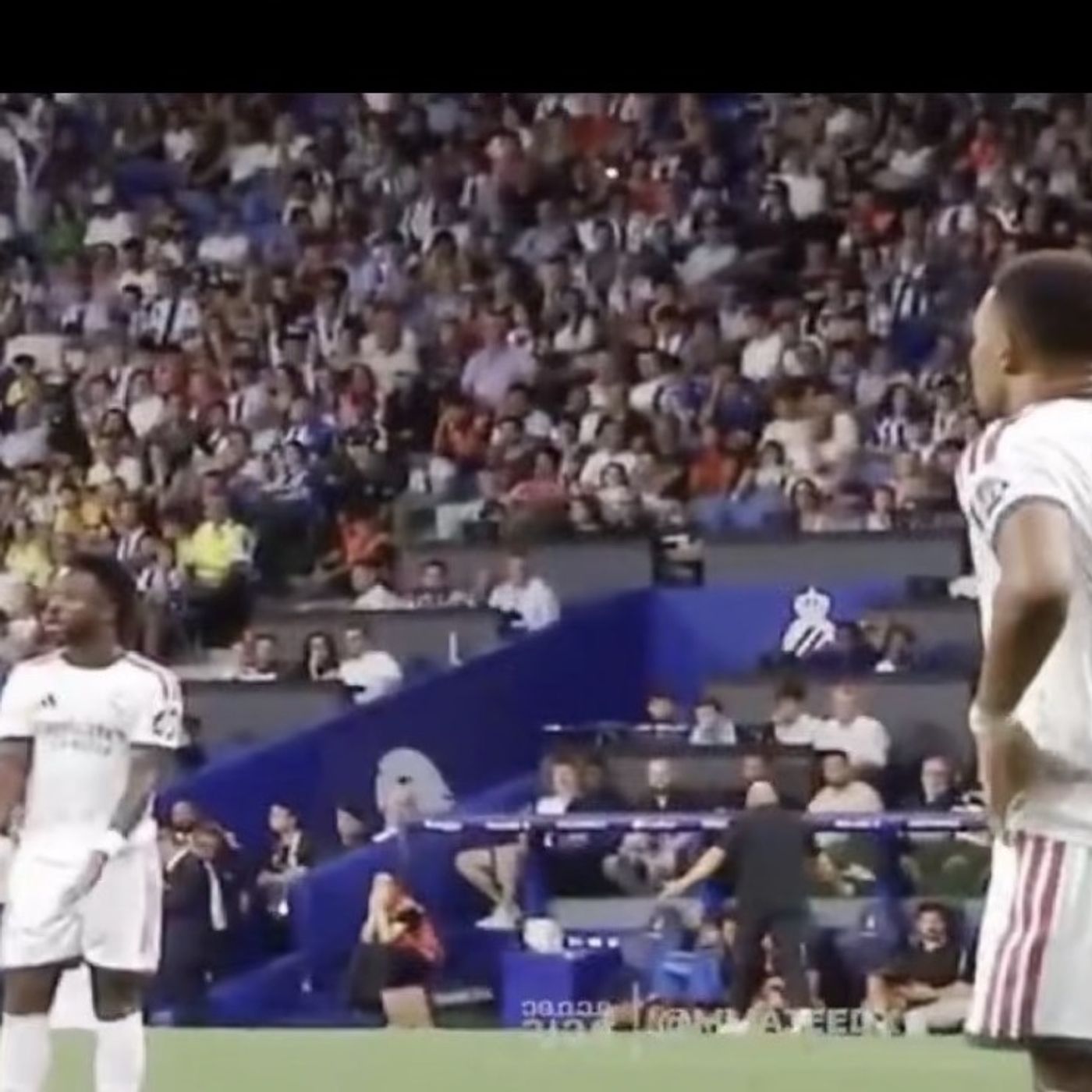 S113E15: Arda, Give It To Me, Even Just Once, Man! D@mn It, It's Always The Same Thing." - Vinicius Jr.