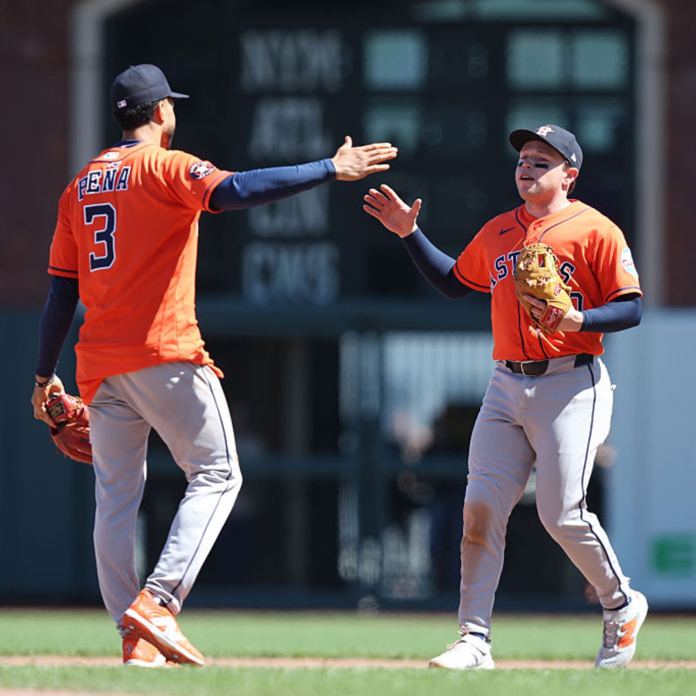 Brian Bogusevic Breaks Down Individual Astros Players Struggles