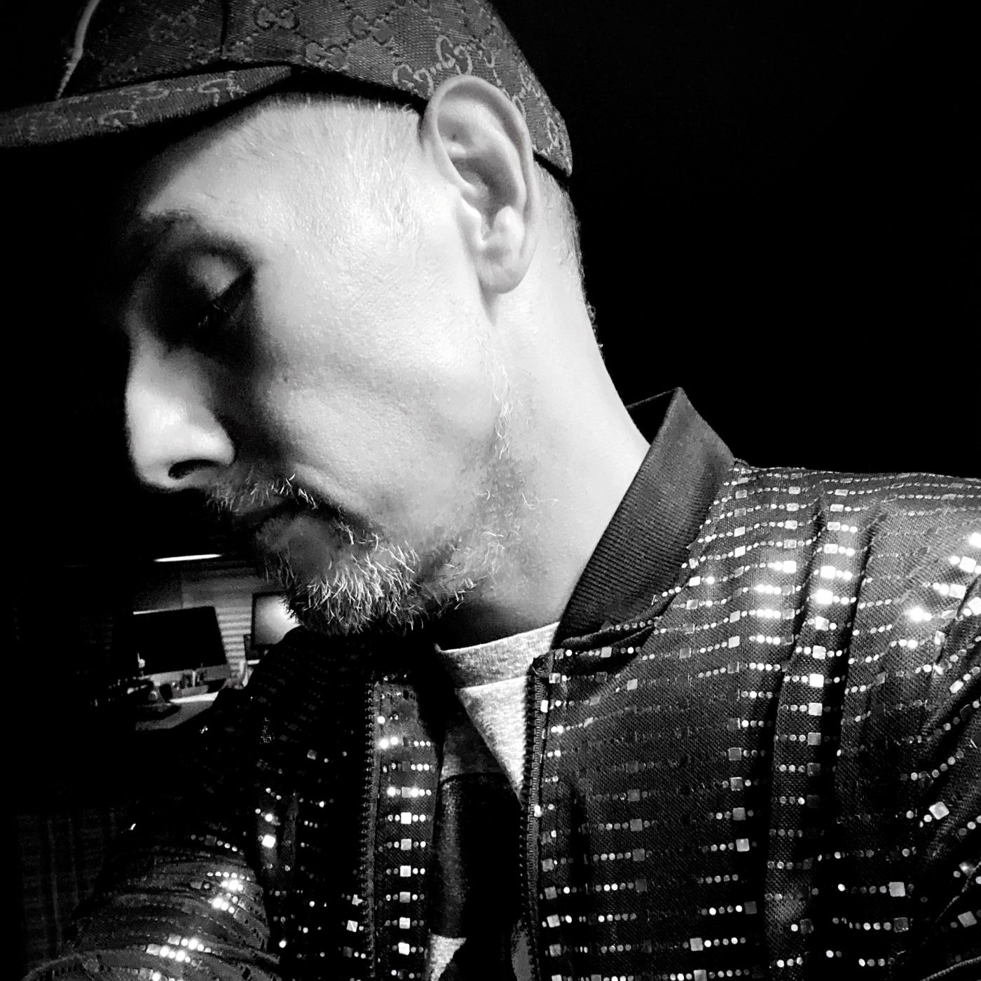 LiAR. Stories of A Long Life Of lies.