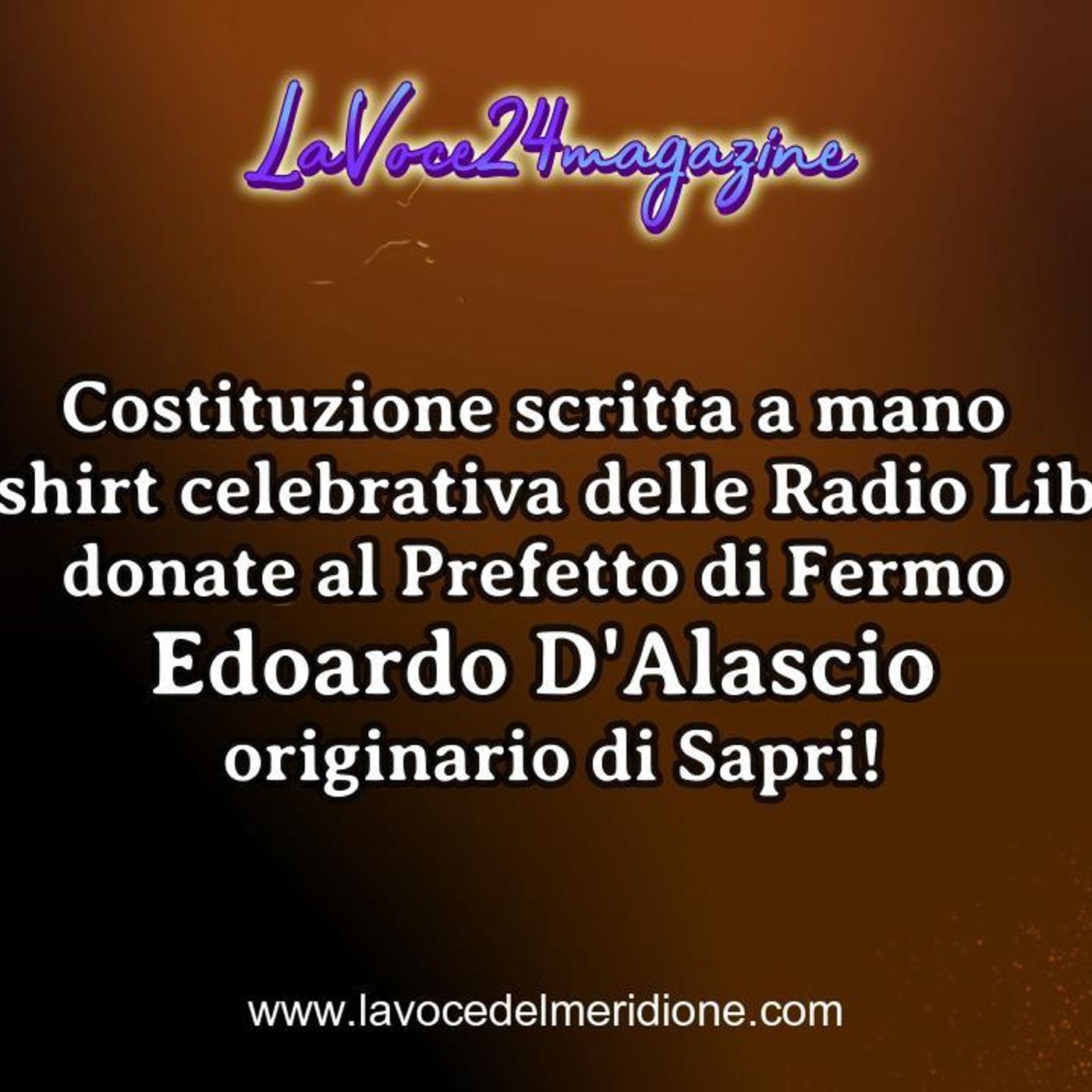 «LaVoce24magazine»  Costituzione scritta a mano e T-shirt celebrativa delle Radio Libere episode artwork