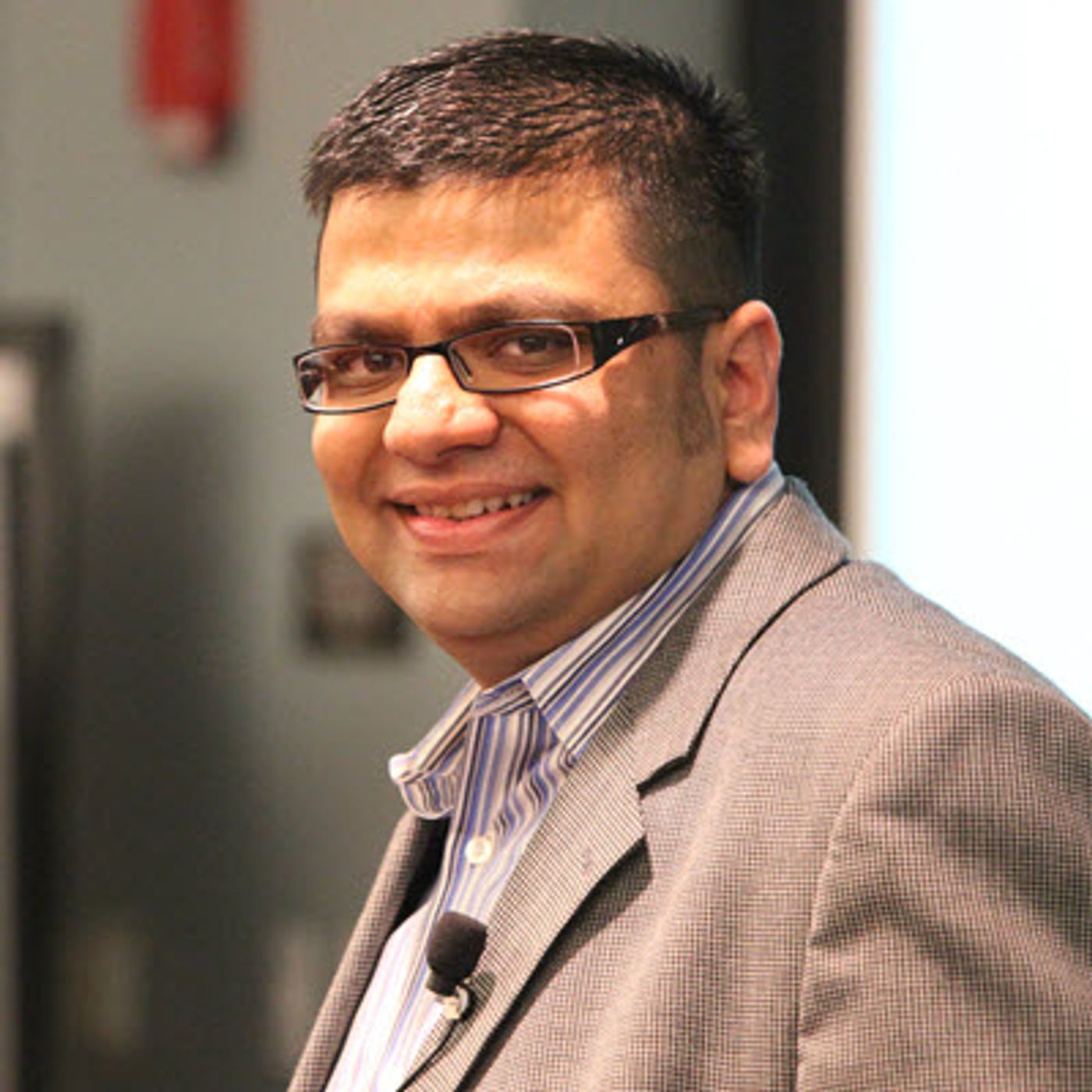 Janak Mehta, Facebook Advertising Expert, On How to Leverage Facebook Advertising to Grow Your Business thumbnail