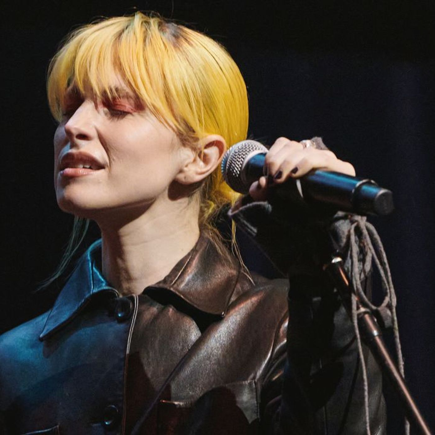 Hayley Williams’ Band Power Snatch Drop Second EP of 2026 episode artwork