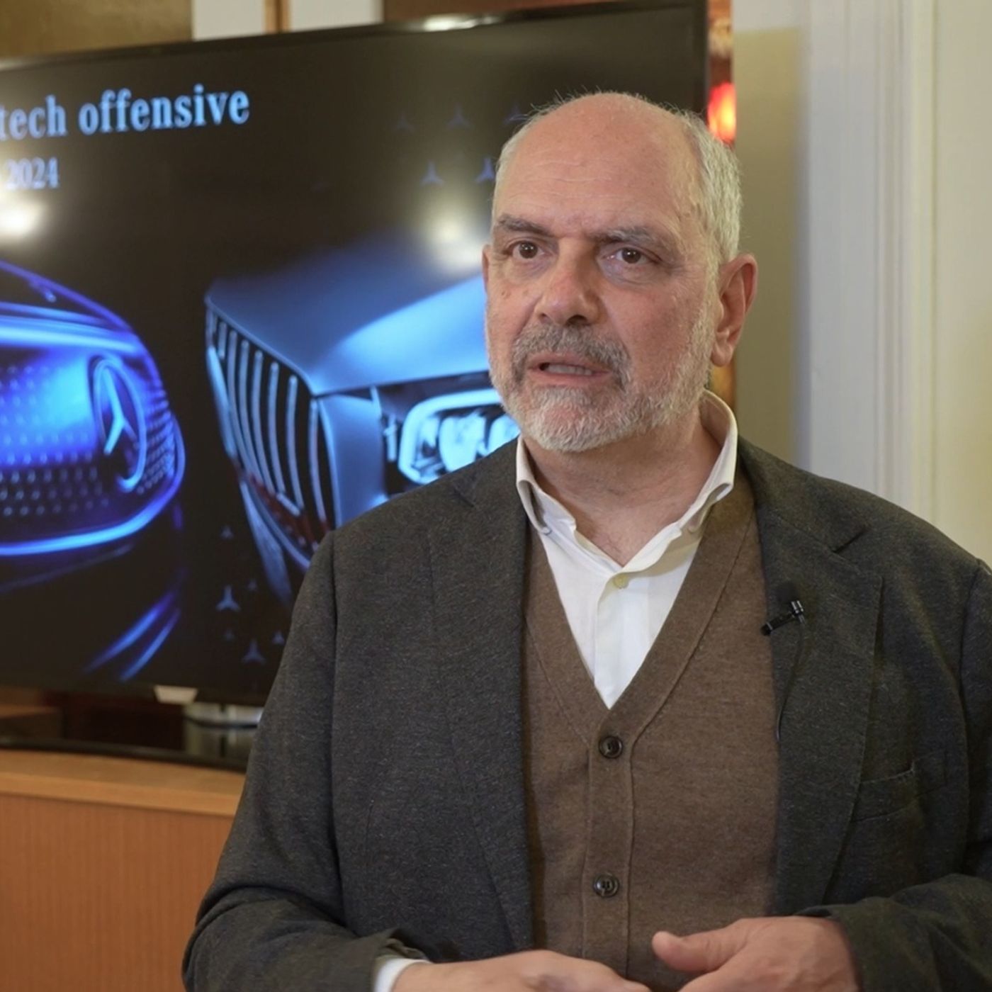 NEW MERCEDES GLC-GLE PLUG-IN HYBRID vs EQE 2024 - EUGENIO BLASETTI RACCONTA LA GAMMA SUV MERCEDES episode artwork