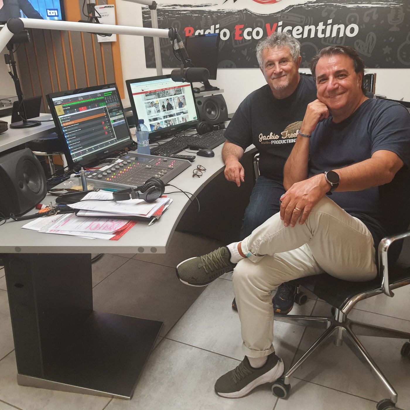 Andrea Ballarin, fondatore di Manne Guitars episode artwork