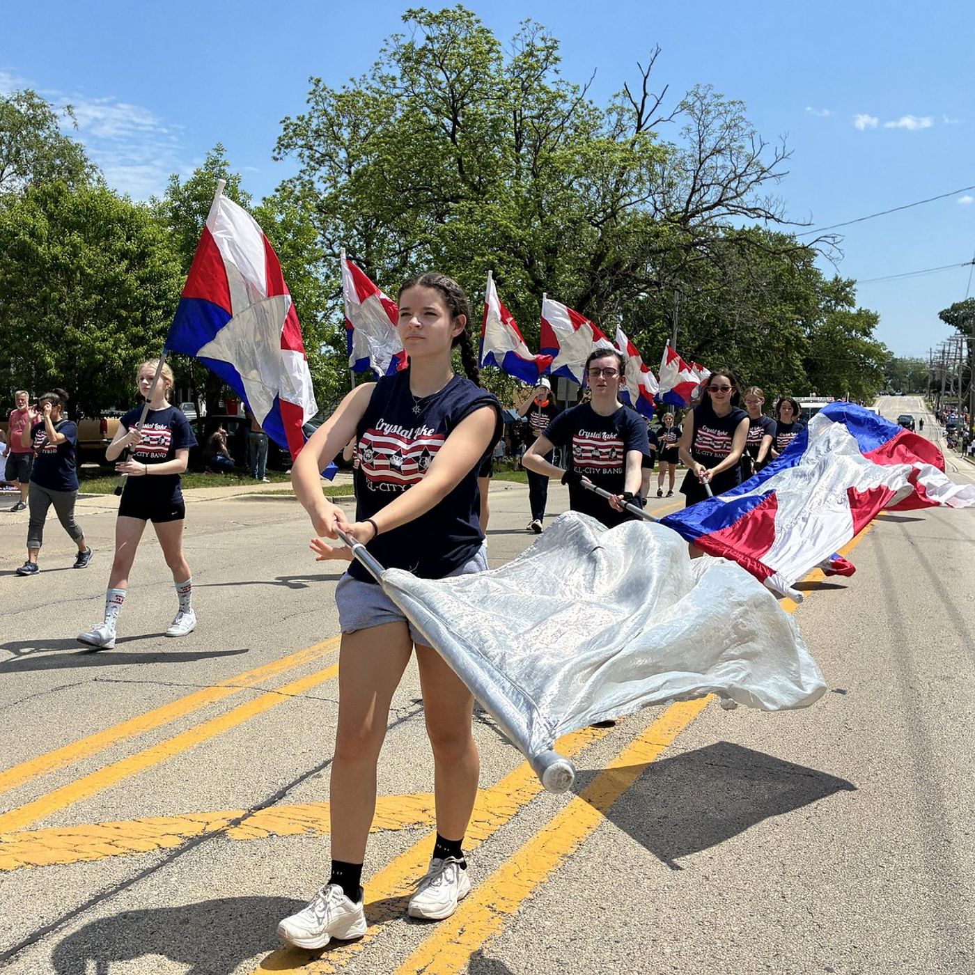 Crystal Lake Memorial Day parade honors ‘ultimate sacrifice,’ highlights women who serve episode artwork