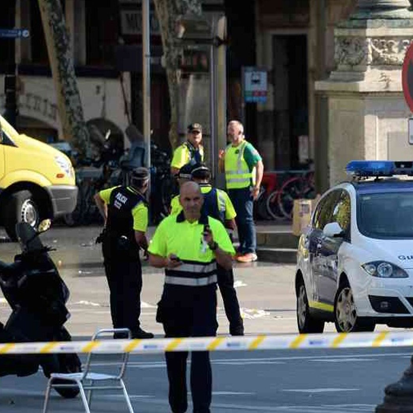 E2 El mundo no se repone de la tragedia en Barcelona episode artwork