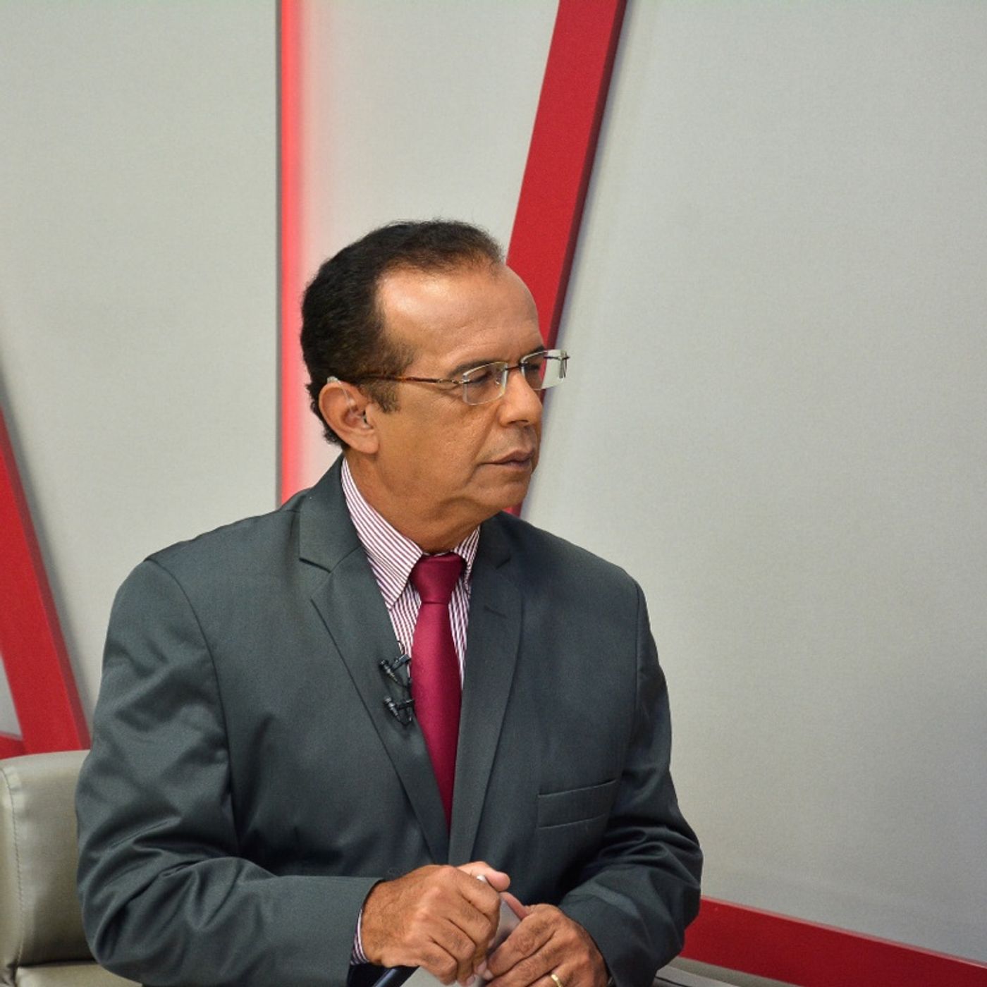 Além do Debate