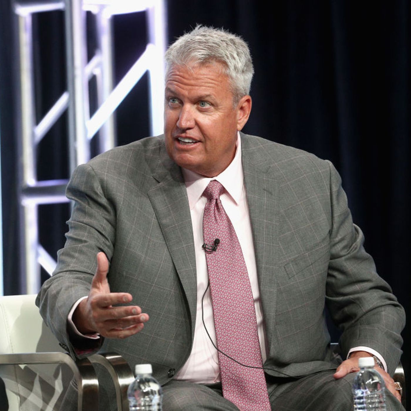 AFC South Rivals Firing Staff, Former NFL Coach Doesn't Give Texans Any Chances Vs. Chargers