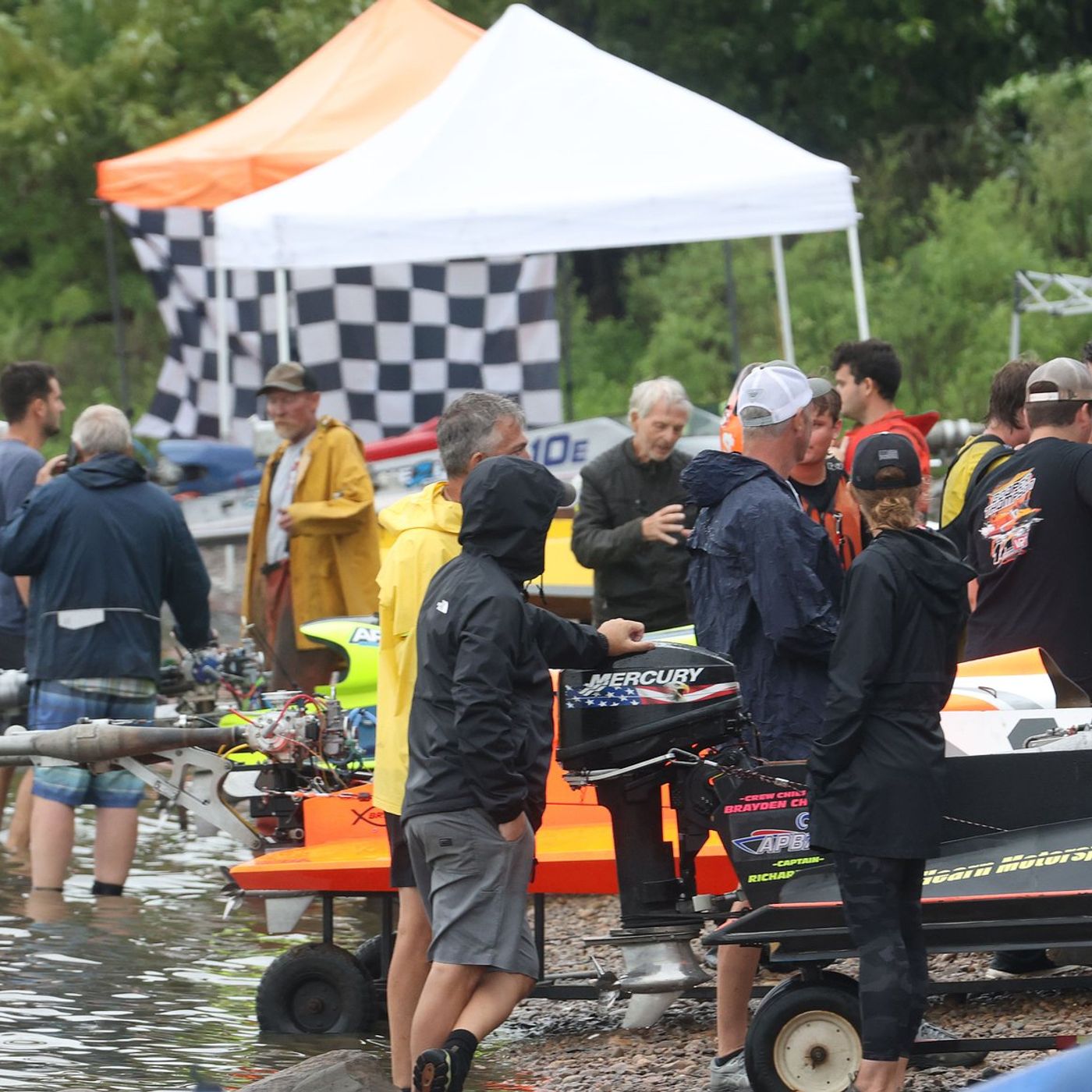 Rayce Bosnich wins two titles over weekend at DePue Boat Races episode artwork