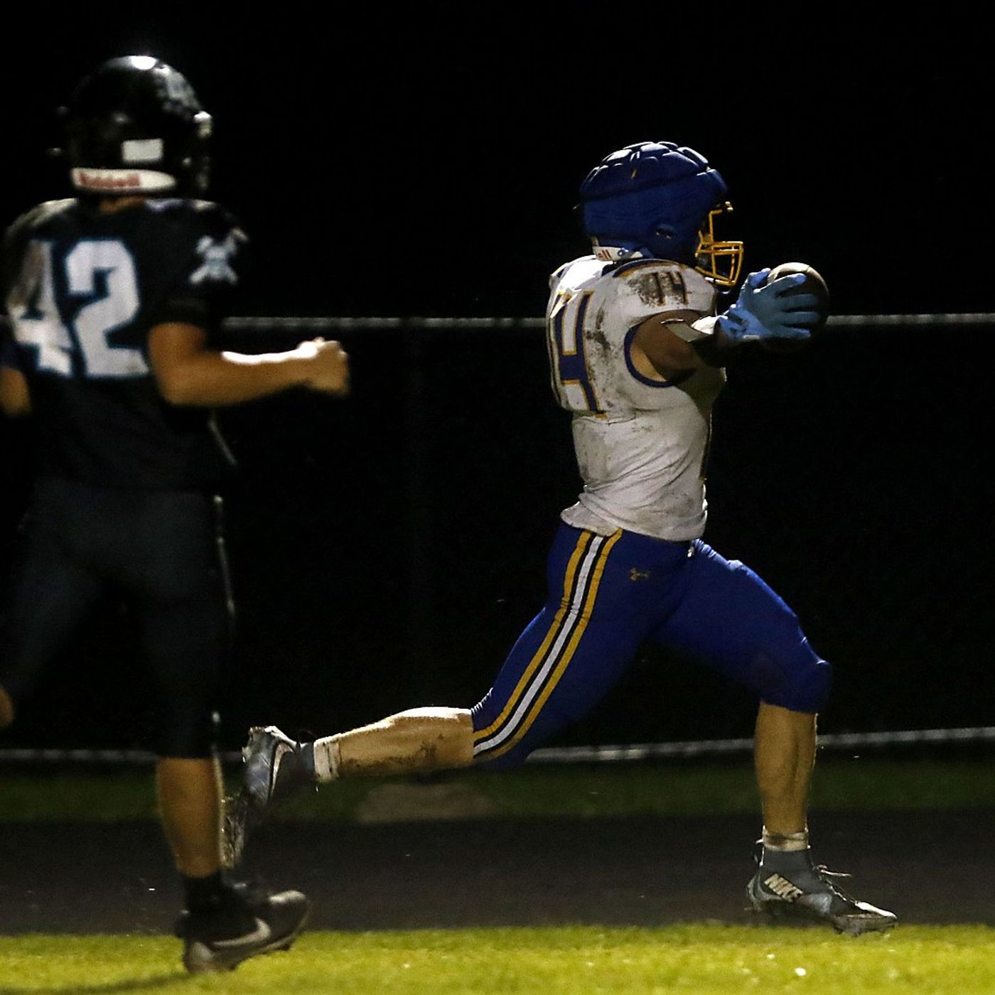 Jackson Hjorth flashes in Johnsburg’s win over Woodstock North episode artwork