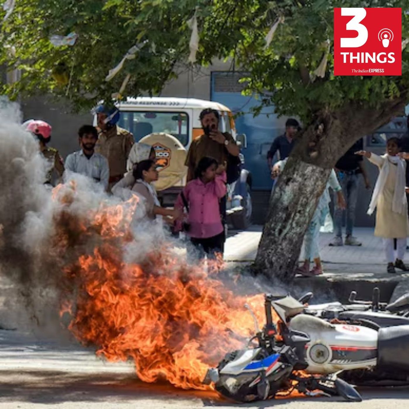 Noida workers' protest, Justice Verma resignation, and CSK vs RCB