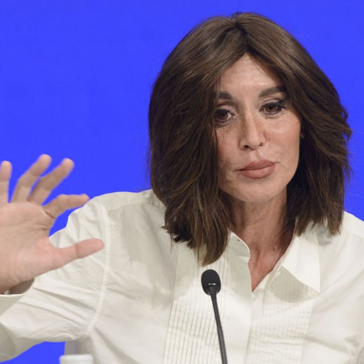 Test Medicina 2025, i chiarimenti del Ministro Bernini sulla riforma episode artwork