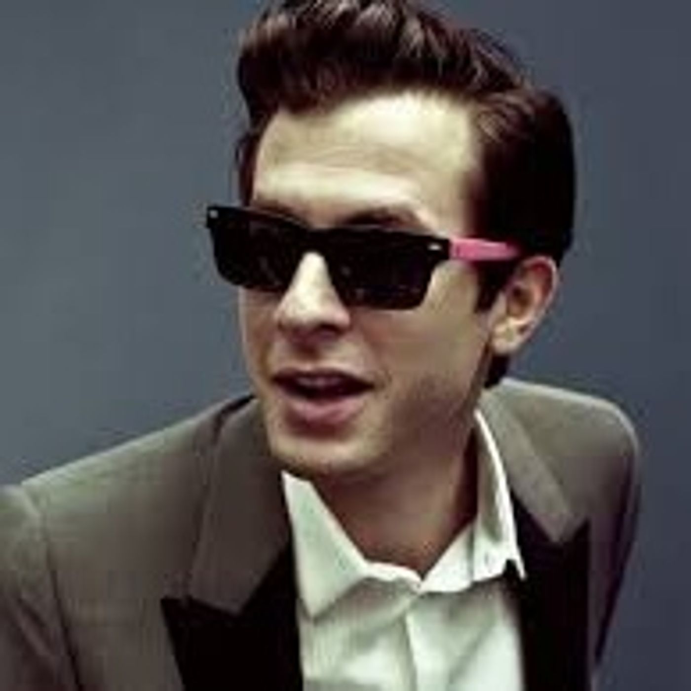 Mark Ronson In The Studio!! episode artwork