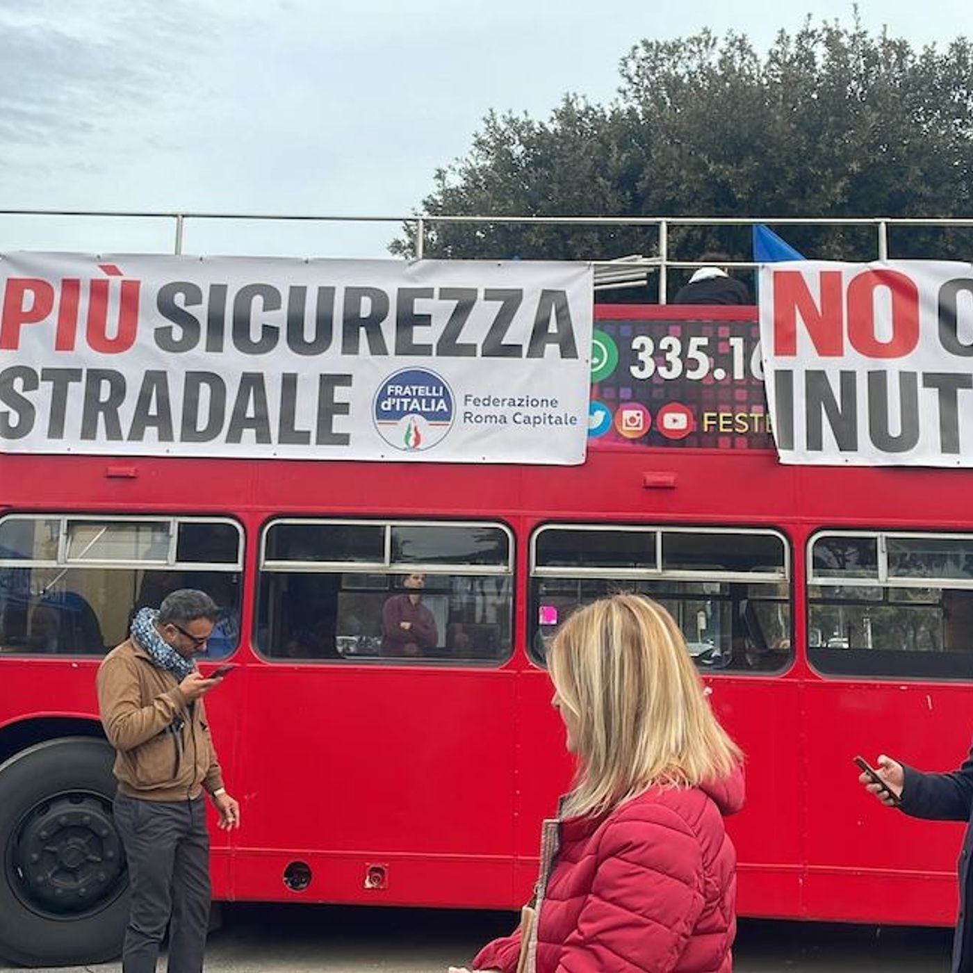 #849 La manifestazione arenata di Fratelli d'Italia e altre storie di Roma episode artwork