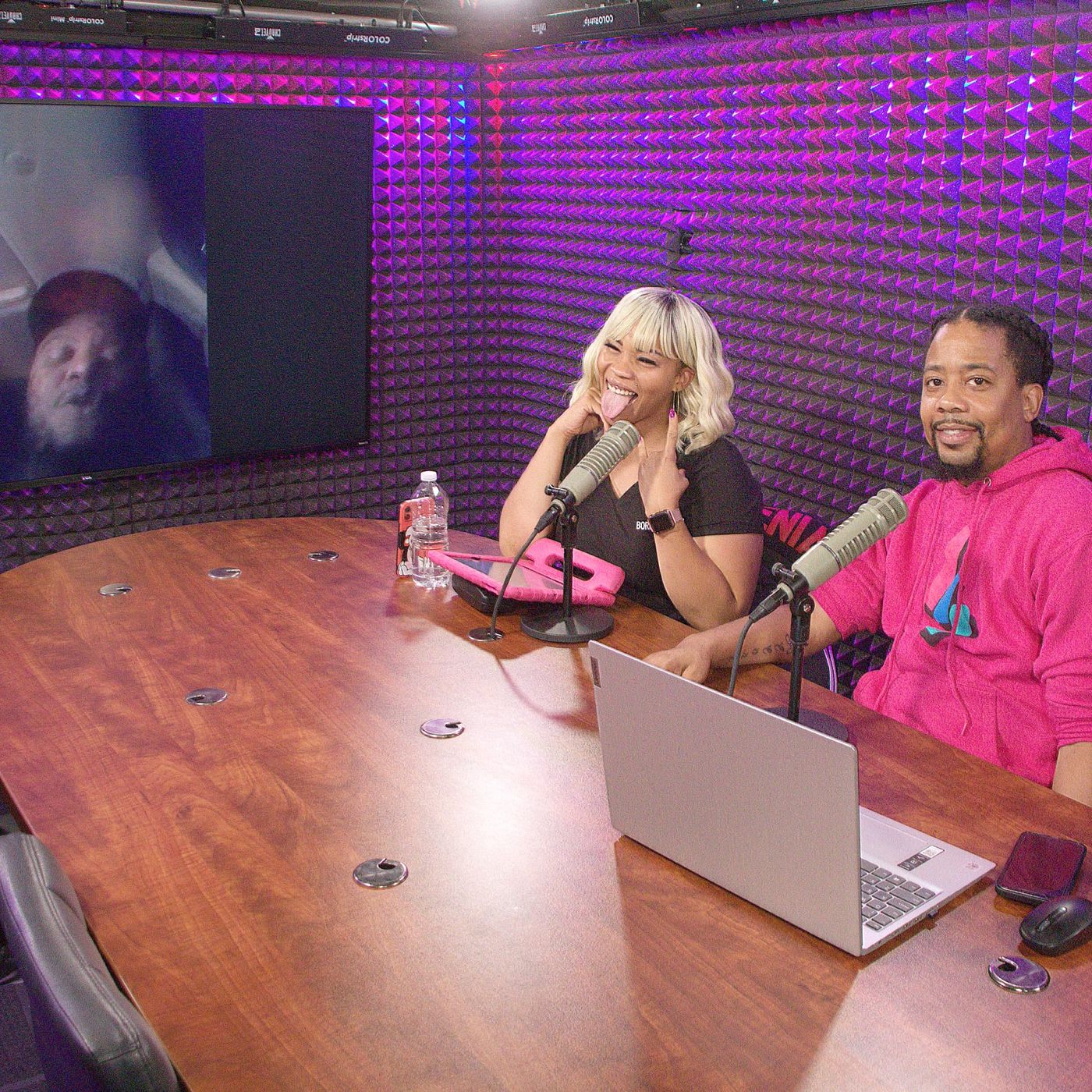 D. Jones Talks Signing To Jadakiss, His Classic Video W/ Jadakiss & Dave East, & How He Got Popular - SIHH Radio