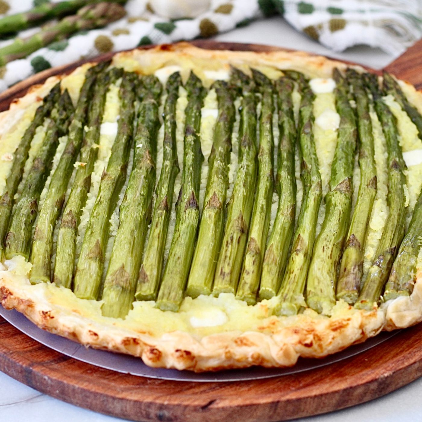Tortino di asparagi con formaggio e patate,  pochi ingredienti e hai pronta cena. episode artwork