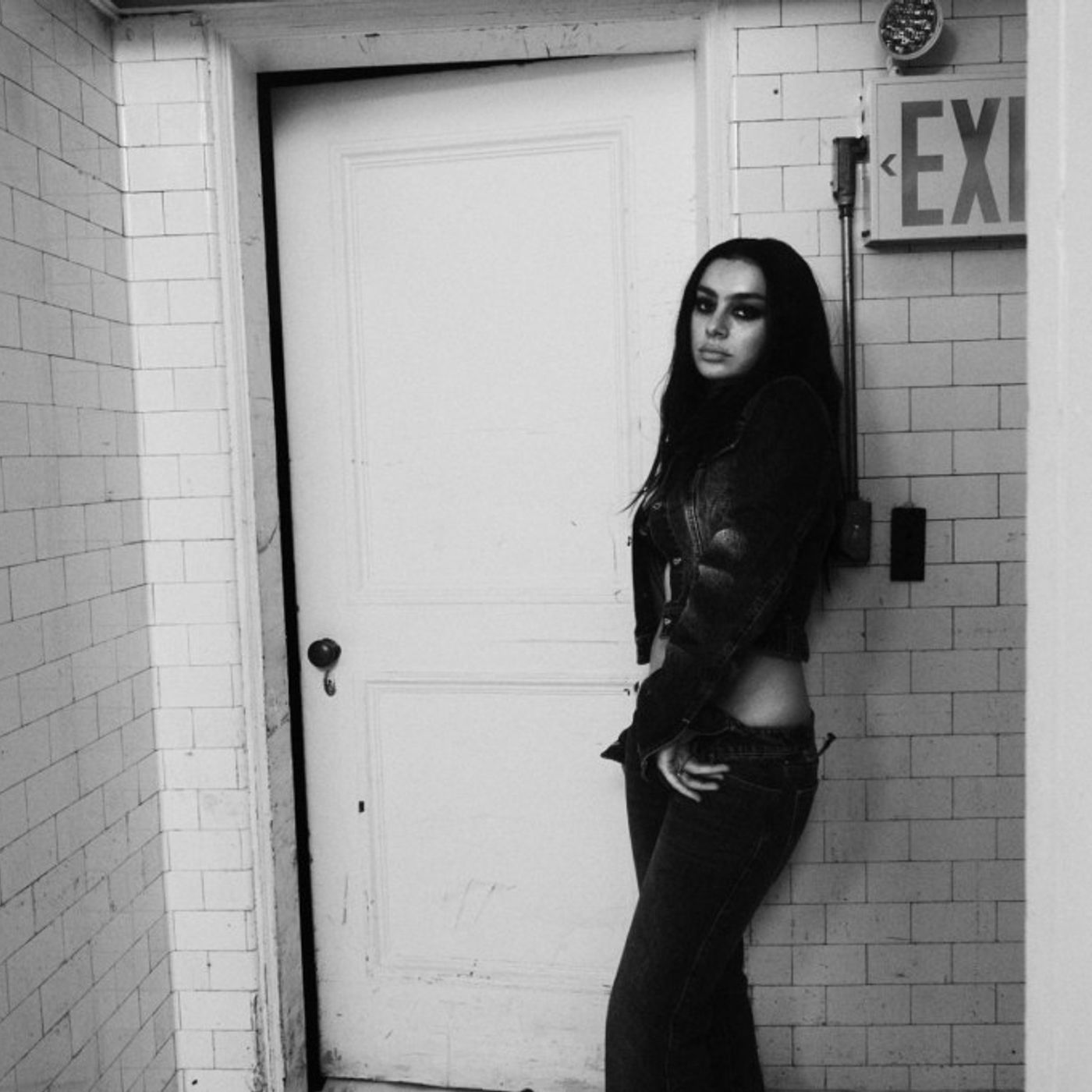 Charli xcx Releases ‘Music, Fashion, Film (B-Sides Edition)’ on iTunes