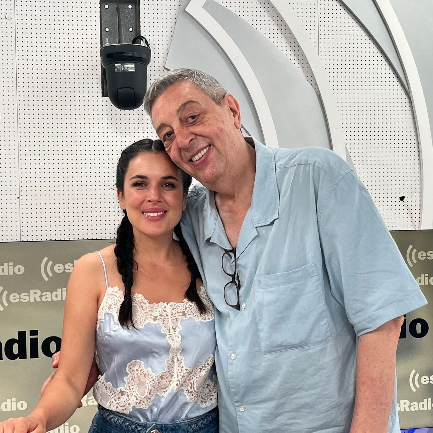 Una Hora Contigo: Adriana Ugarte, una trapecista de la interpretación episode artwork