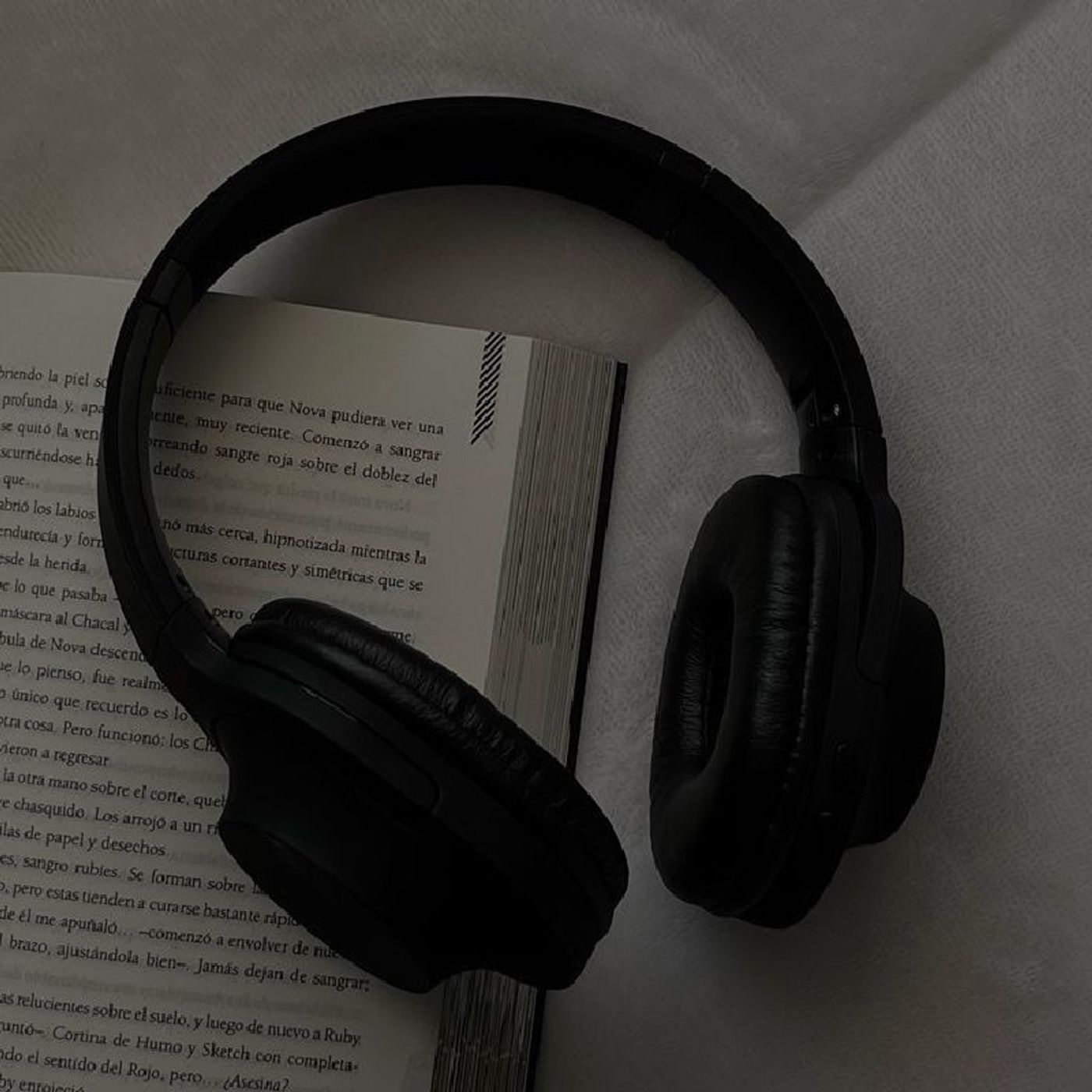 Podcast entre crises e notas episode artwork