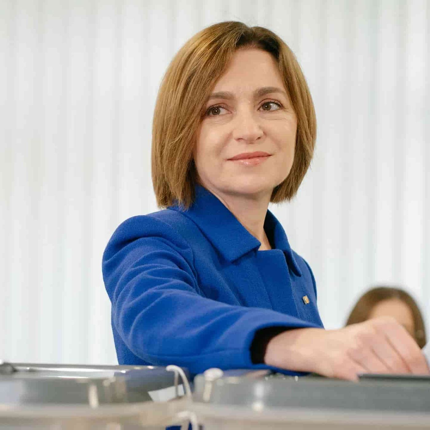 La Moldavia ha scelto l'Europa. Ma per Maia Sandu la sfida inizia ora episode artwork