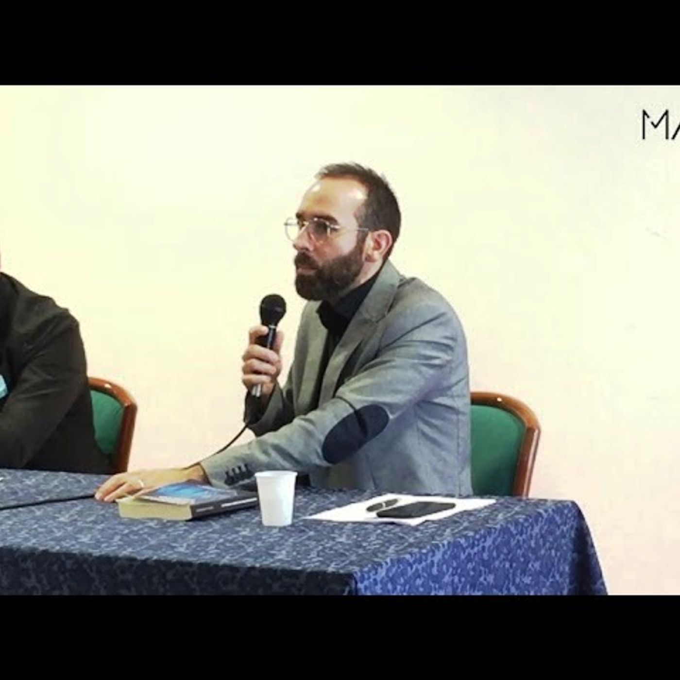 IL CRIMINALE INGANNO DEL DEBITO cover art